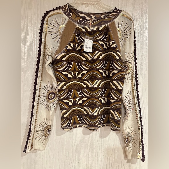 Free People Chase The Rays Embellished
Sequined Geometric Crochet Printed Top M - Picture 4 of 11